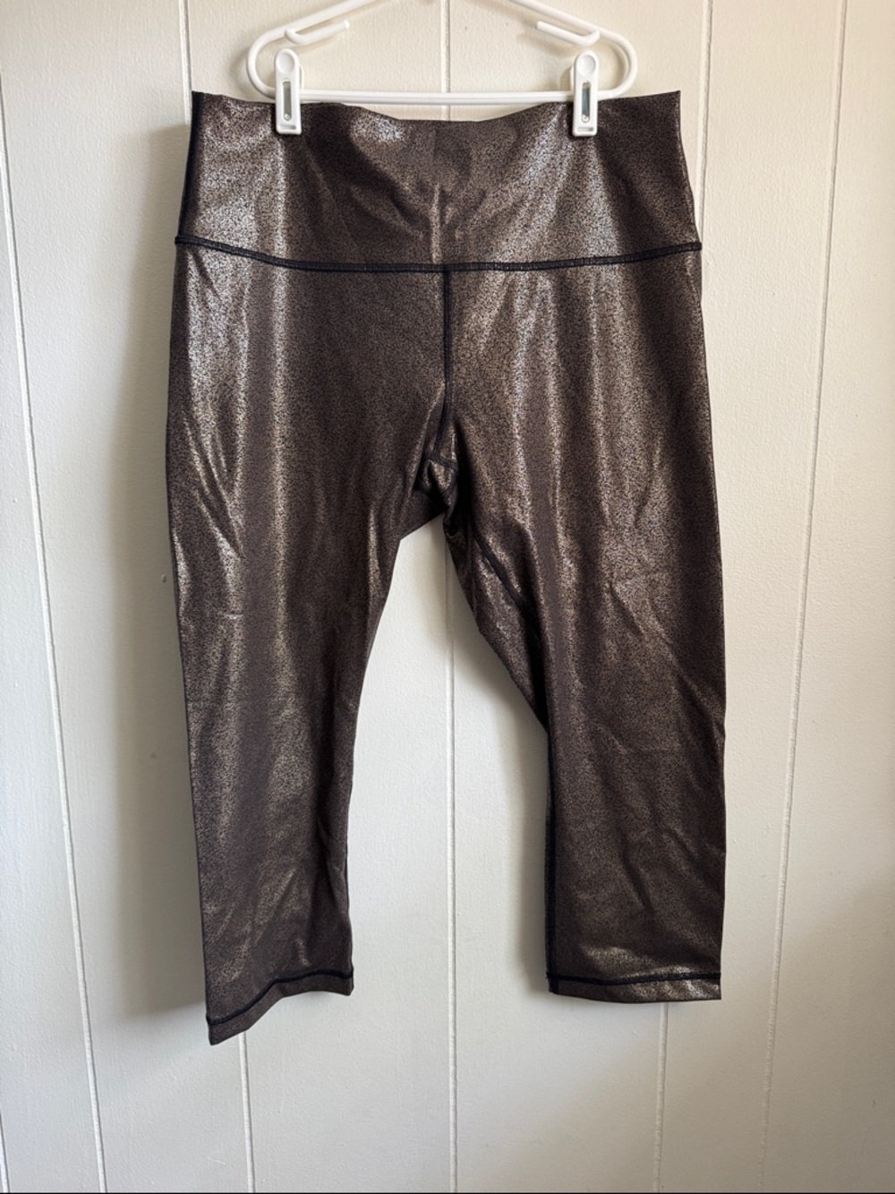 Lululemon Align High-Rise Crop 21" in Radiant foil Sz 12 NWOT